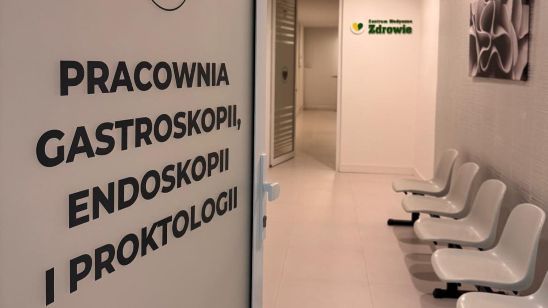 Boisz się badania bardziej niż diagnozy? Gastroskopia i kolonoskopia dostępne również w sedacji.